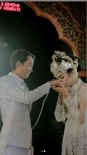 pengantin pria dan Fifi