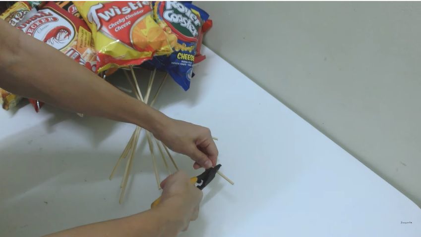Cara Membuat Buket SnackCara Membuat Buket Snack Ukuran Besar