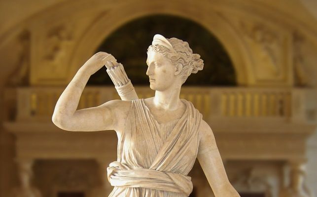 Nama Dewa Dewi Yunani - Artemis