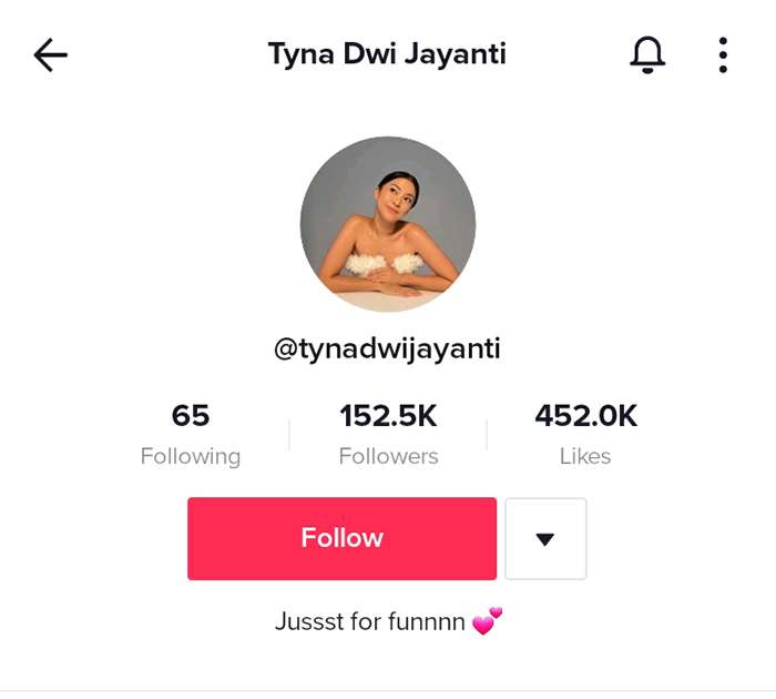 Akun TikTok Tyna Kanna