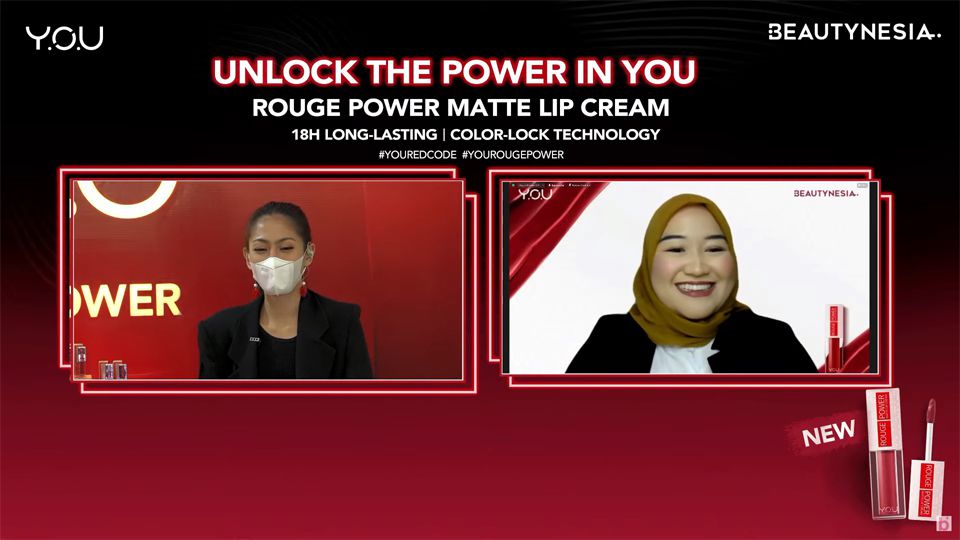 Nurul Fajrini selaku PR Manager Y.O.U Beauty dalam acara launching Y.O.U Rouge Power Matte Lip Cream