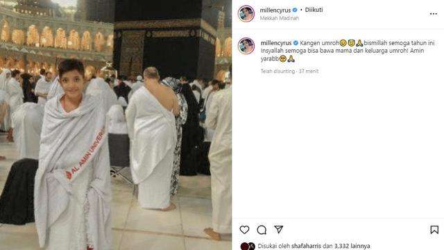 Millen Cyrus Kangen Umroh