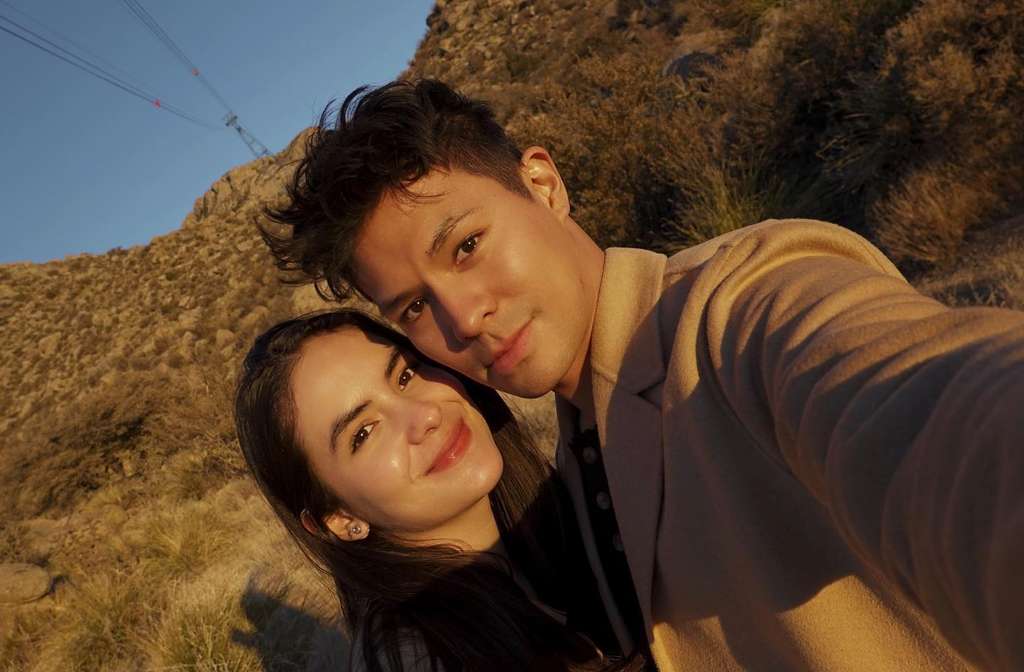 Steffi Zamora dan Ferro Walandouw Selfie