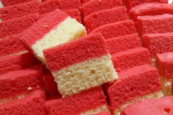 Resep Bolu Kukus Merah Putih