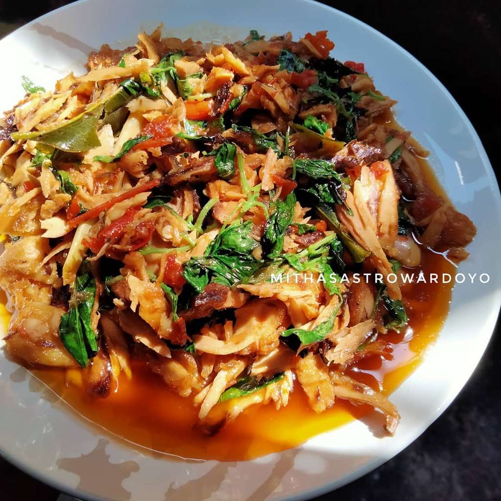 Resep Buka Puasa Simple - Tongkol Suwir Sambal Kemangi