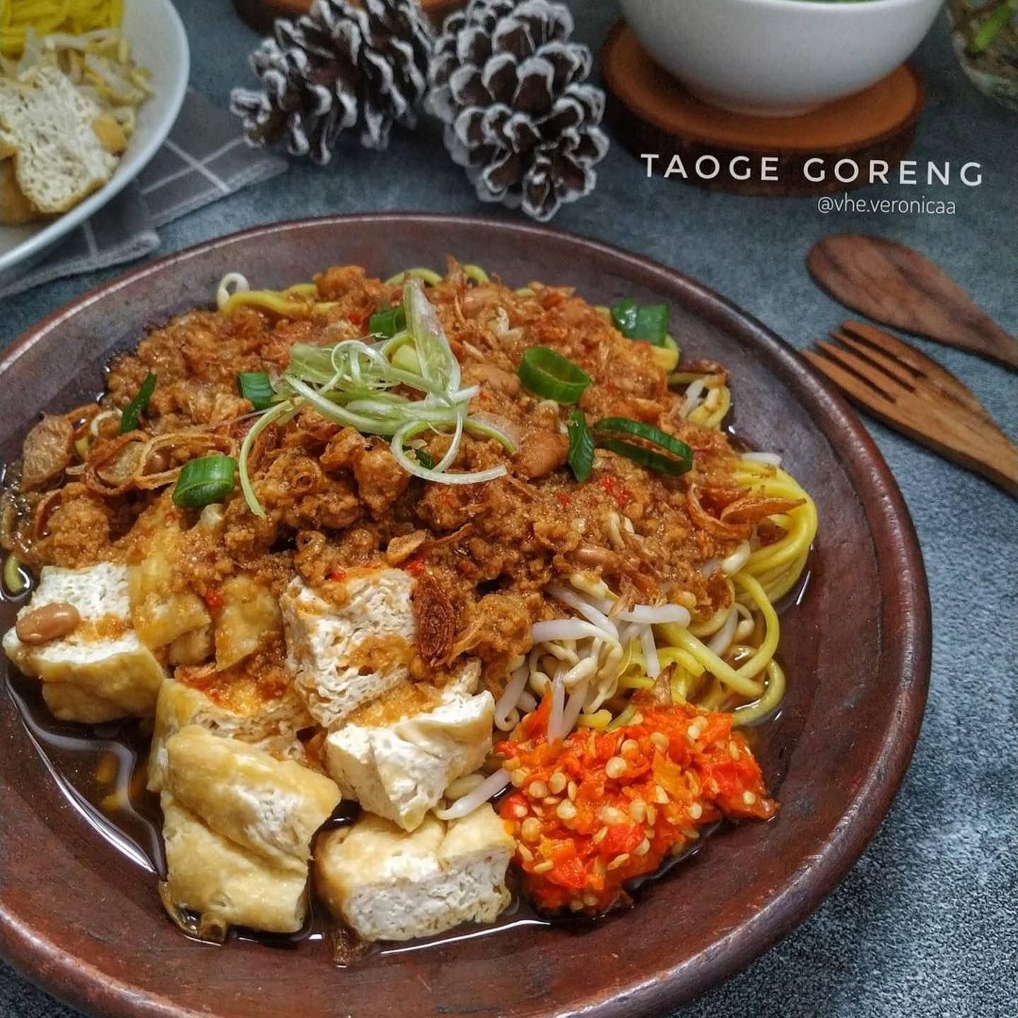 Makanan khas Jawa Barat - Taoge Goreng