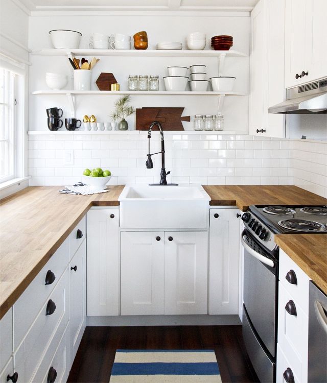 Cara Menata dapur Sempit dengan Tak Memaksimalkan Ruang