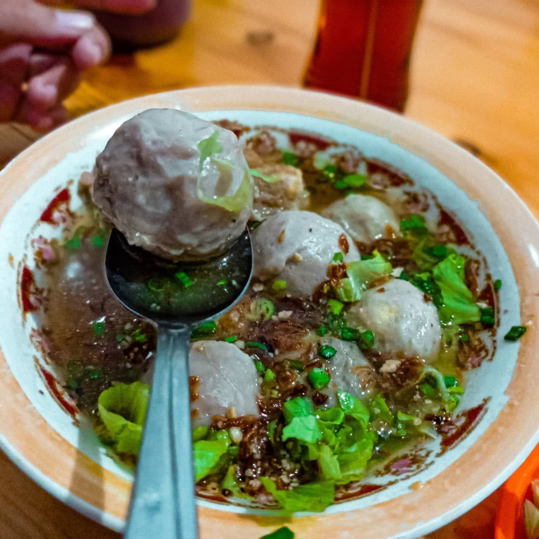 Wisata Kuliner Malang - Bakso Sumsum Cak Hadi