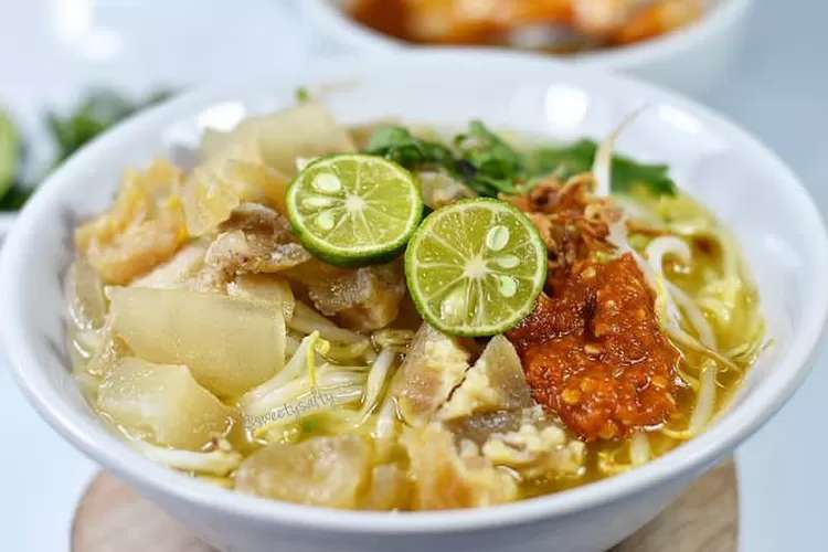 Nama Makanan Tradisional Indonesia - Mie Kocok