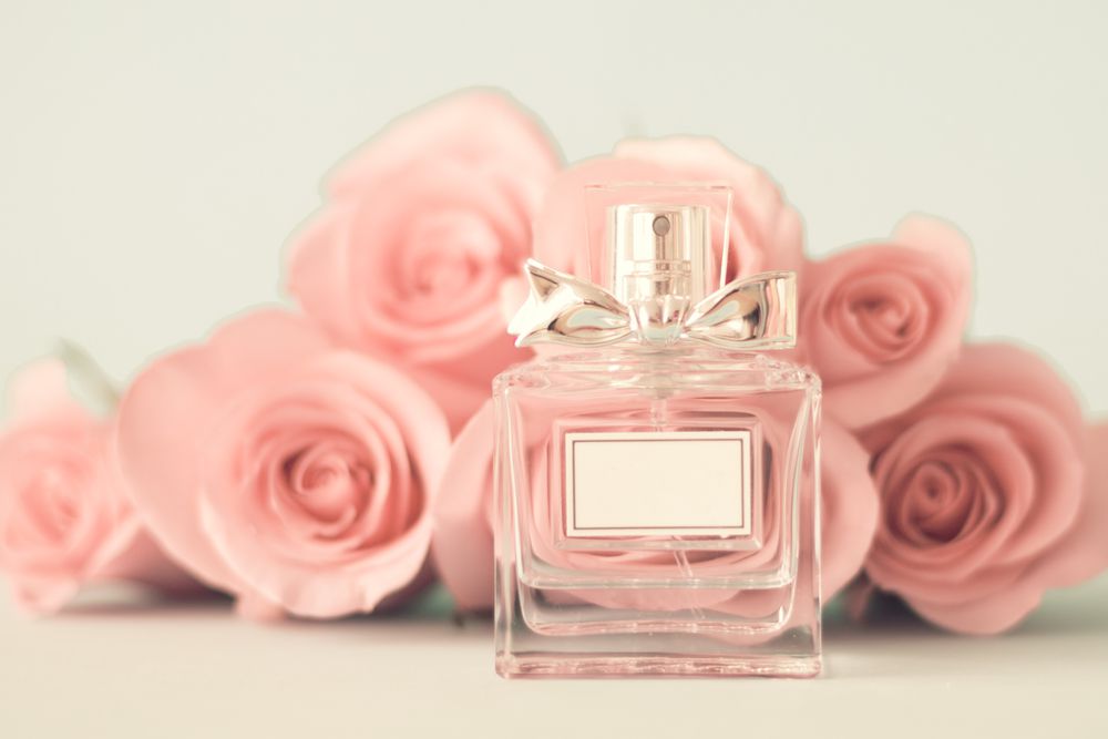 6 Pilihan Parfum Berikan Sensasi Manis