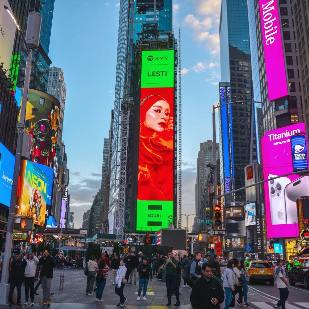 Lesti Kejora di Times Square New York