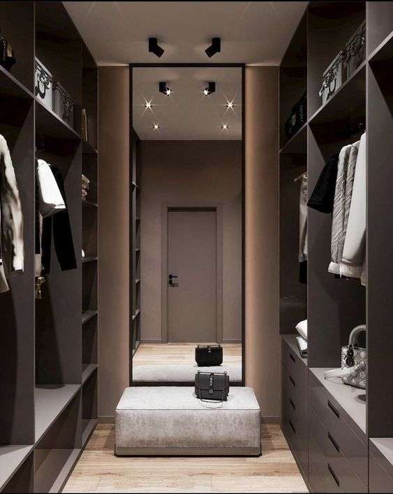 Walk in Closet Minimalis Mewah