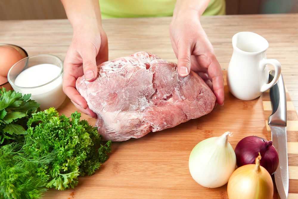 Cara Mencairkan Daging Beku