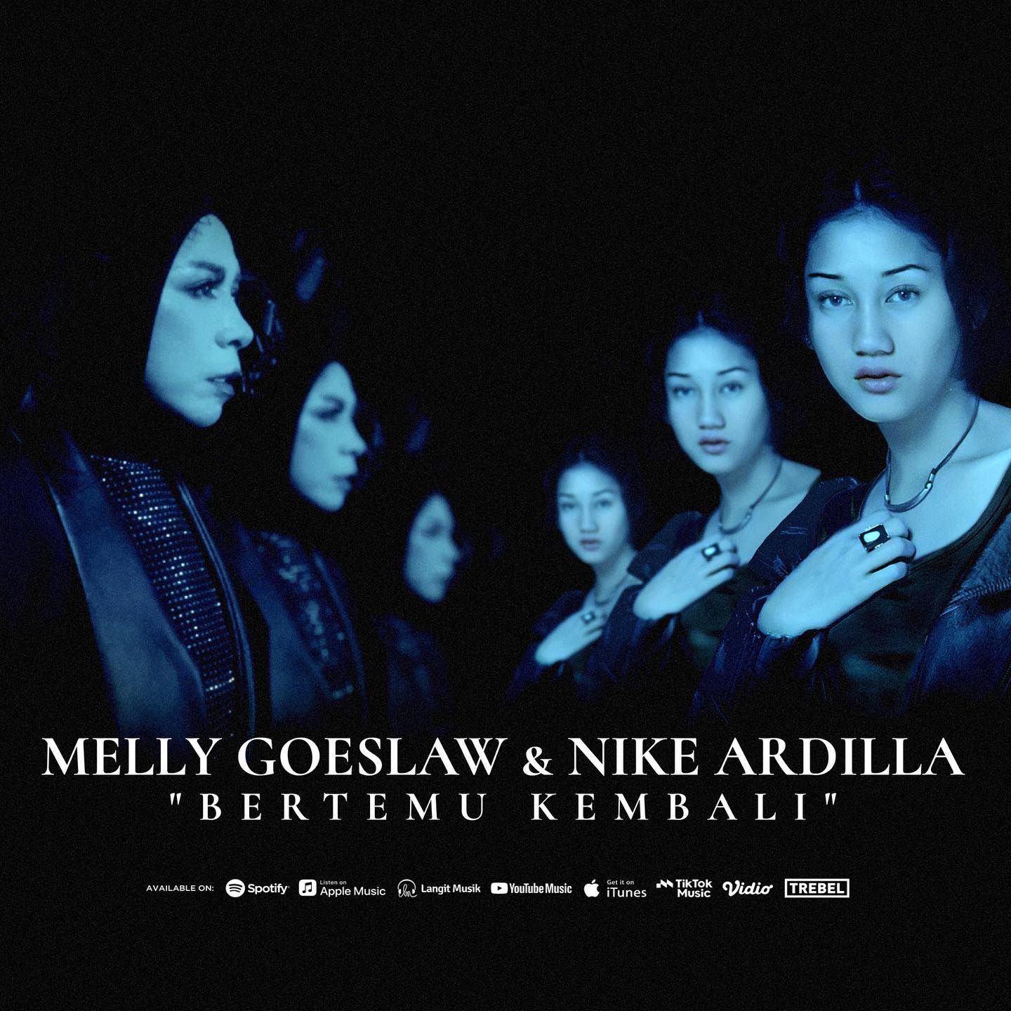 Melly Goeslaw dan Nike Ardilla