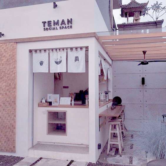 Desain Warung Kopi Depan Rumah