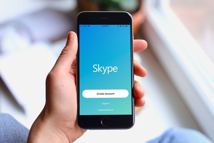 Aplikasi Video Call Gratis - Skype