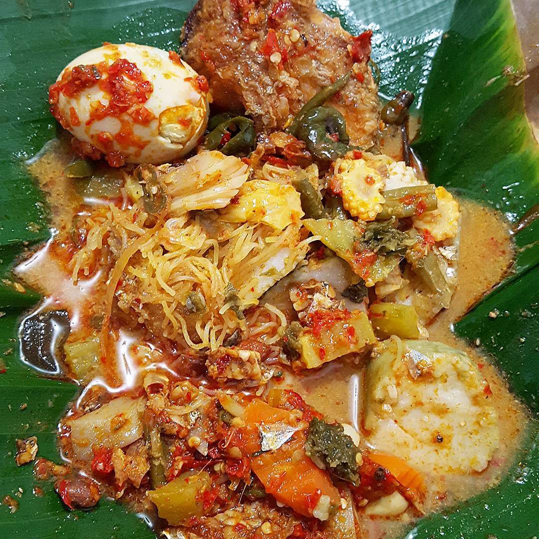 Kuliner Padang - Lontong Malam Turagi
