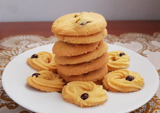 Resep Kue Kukis Mentega (Butter Cookies)