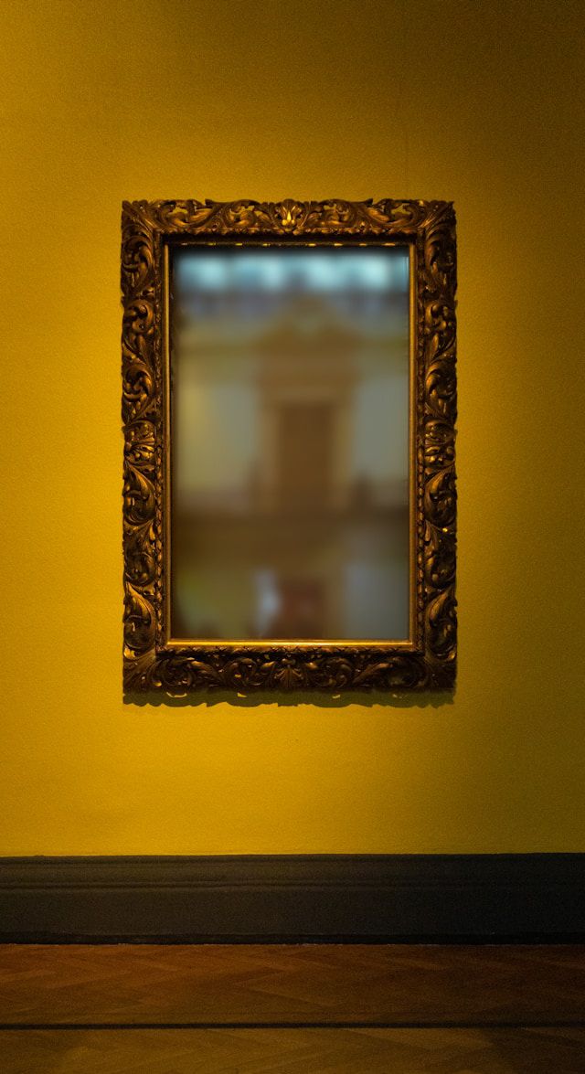Tips Pasang Cermin di Dinding