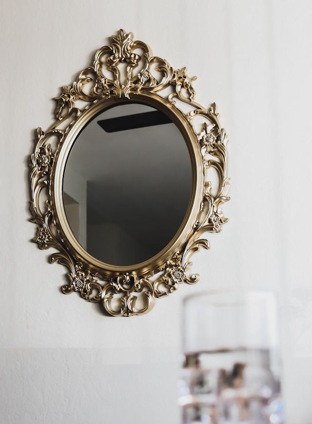 Tips Pasang Cermin di Dinding