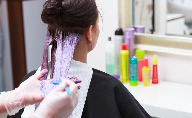 Cara Mengatasi Rambut Tipis - Hindari Perlakuan Kimia dan Panas Berlebihan