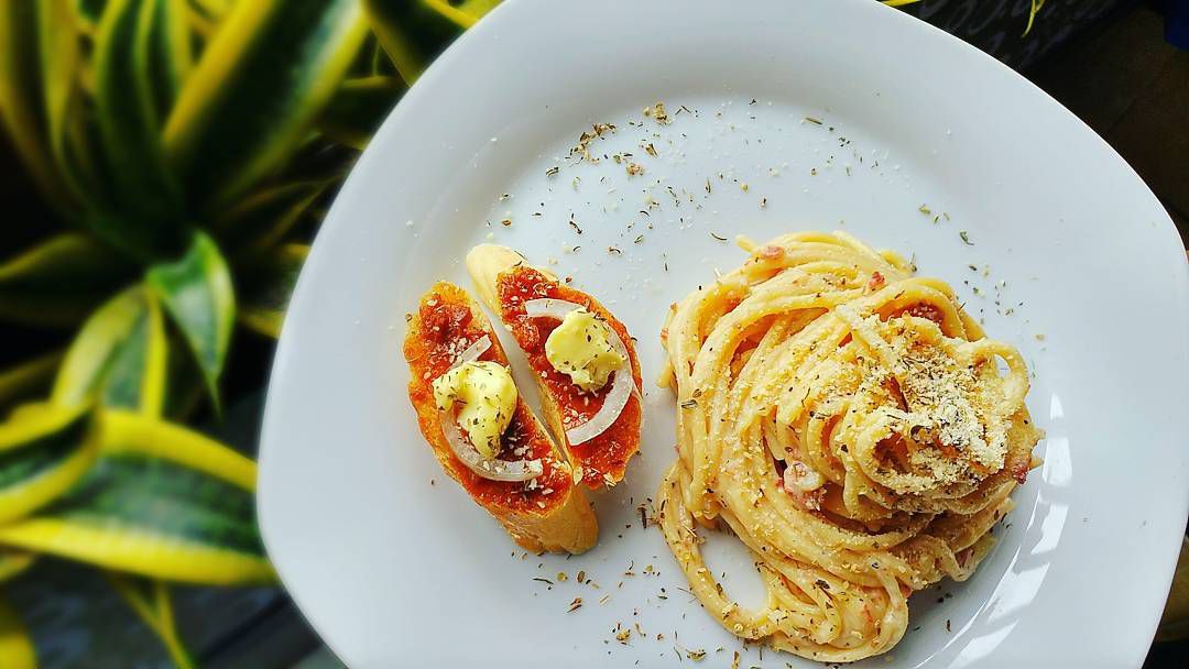 Resep Spaghetti Carbonara with Bruschetta