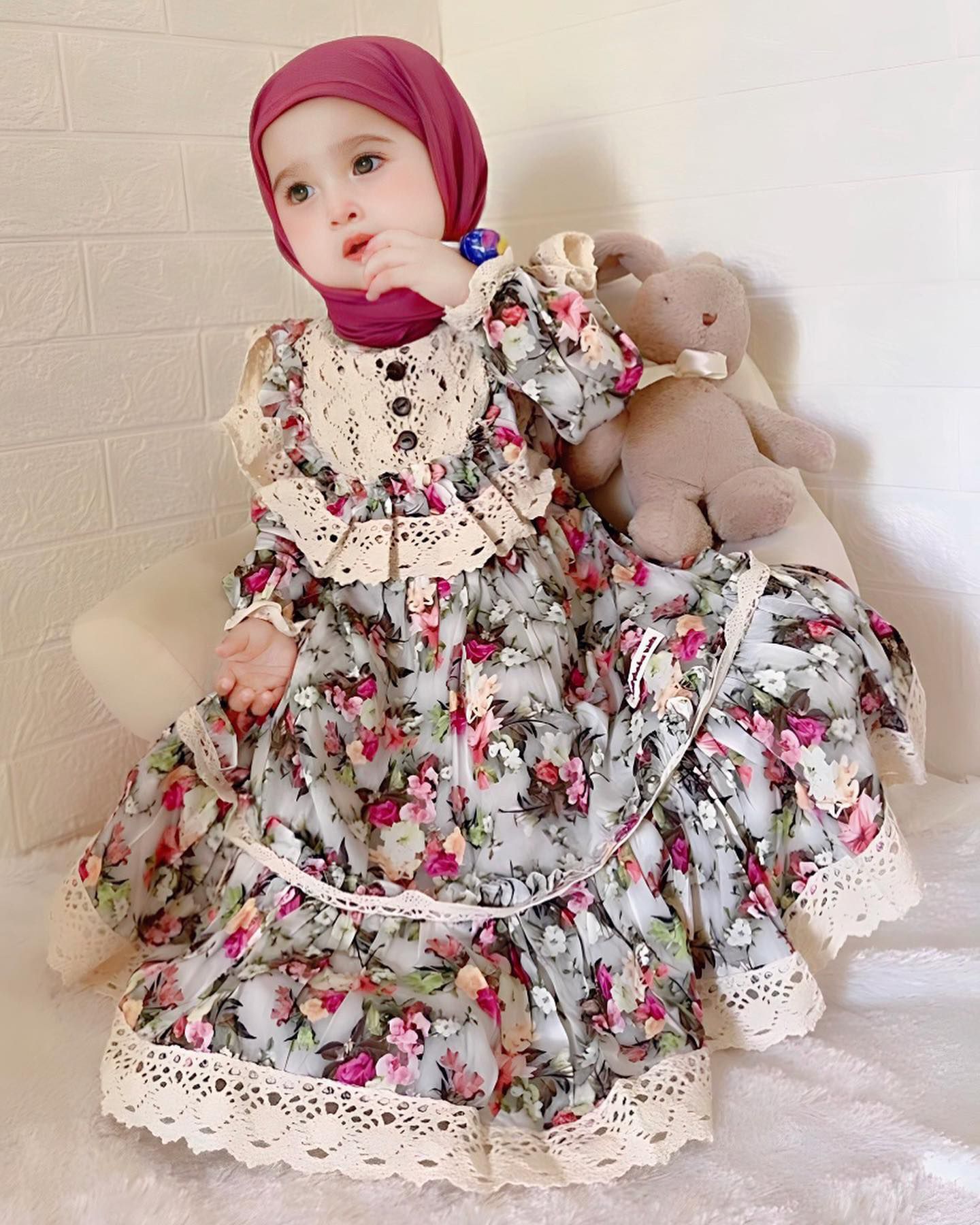 Model Baju Lebaran untuk Anak Perempuan - Floral Dress