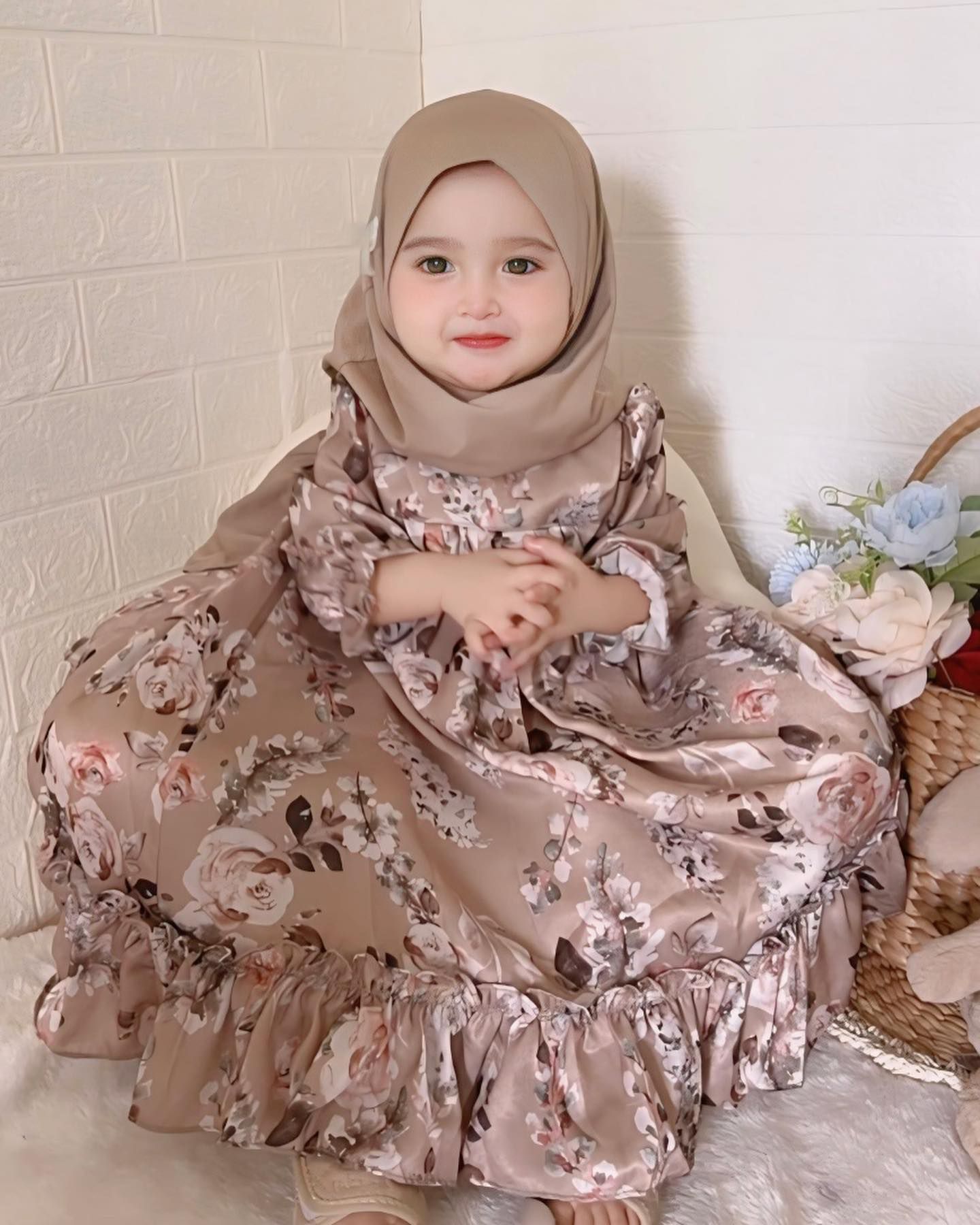 Model Baju Lebaran untuk Anak Perempuan - Silk Dress