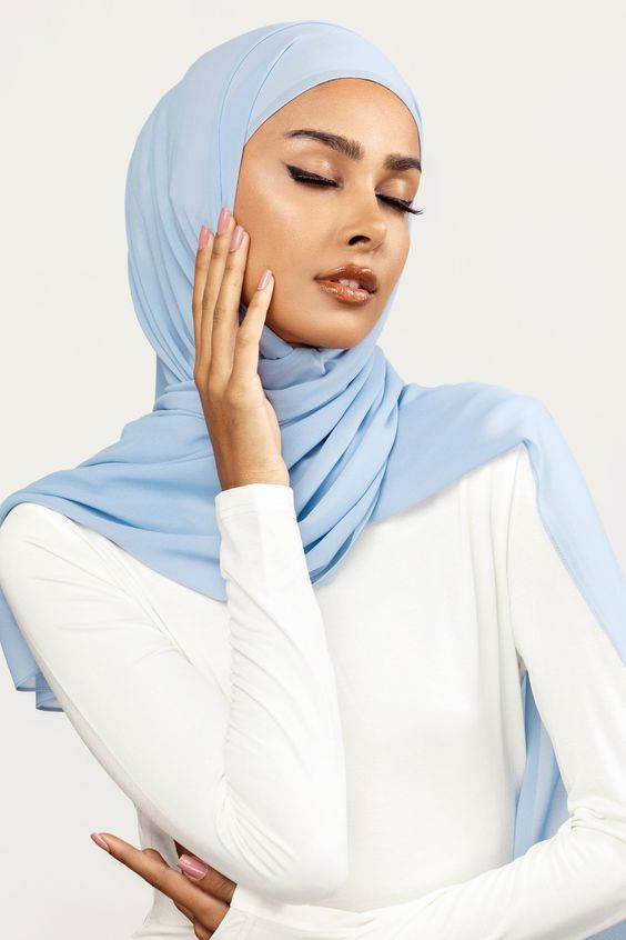 Warna Jilbab Lebaran Untuk Kulit Sawo Matang - Ocean Blue