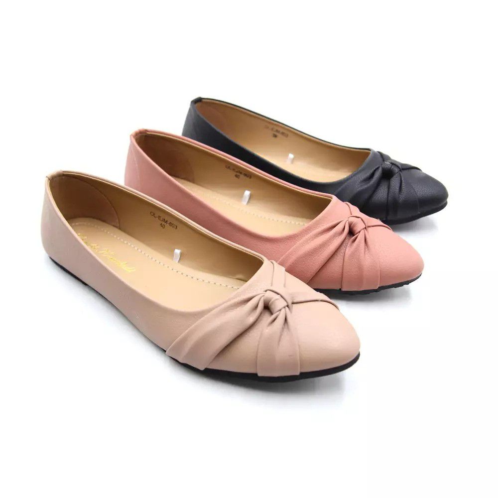 Rekomendasi Flat Shoes Lokal - Yongki Komaladi