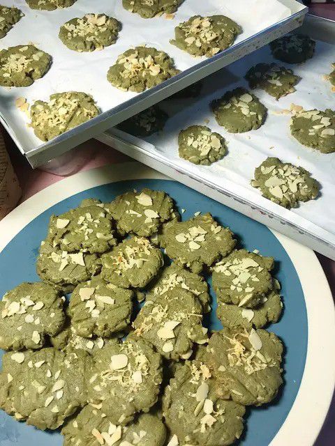 Resep Matcha Almond Cookies Simple