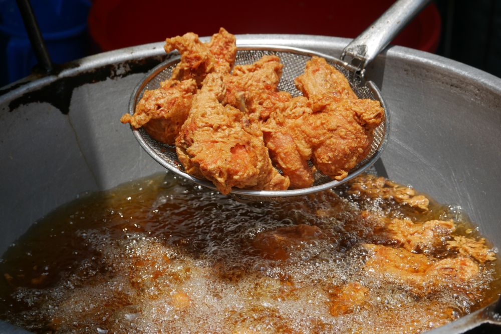 Tips Membuat Ayam Goreng Empuk
