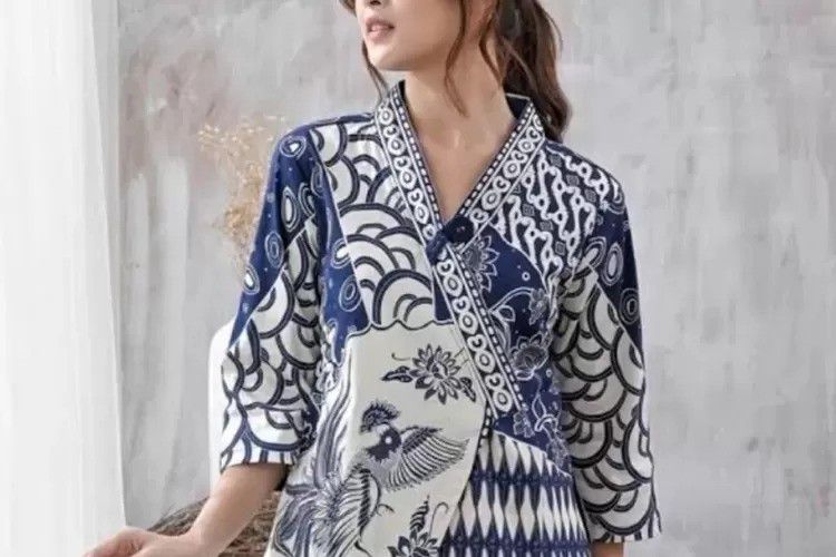 Rekomendasi Outfit Bukber - Batik Modern