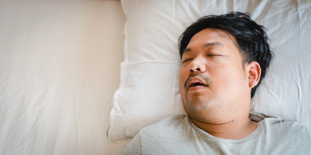 Tips Menghadapi Suami yang Suka Tidur dan Bangun Siang