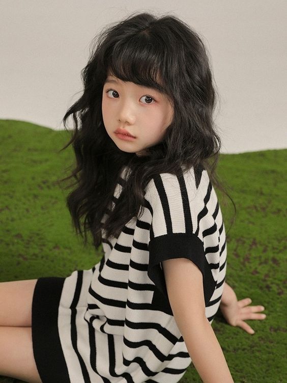 Model Rambut Anak Perempuan Ala Korea - Curly Messy Hair