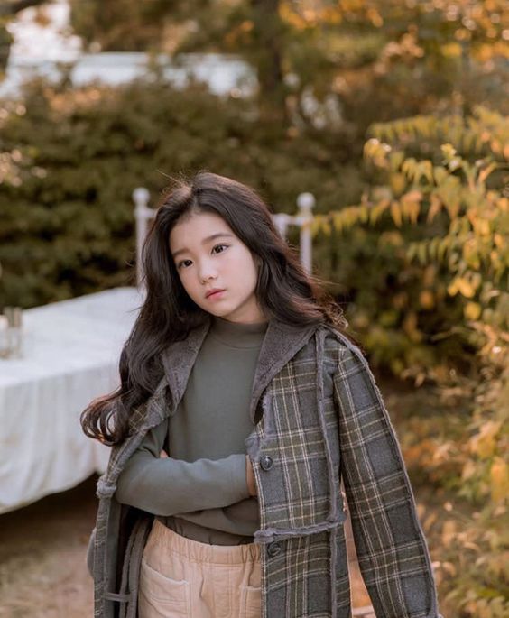Model Rambut Anak Perempuan Ala Korea - Korean Wavy Hair
