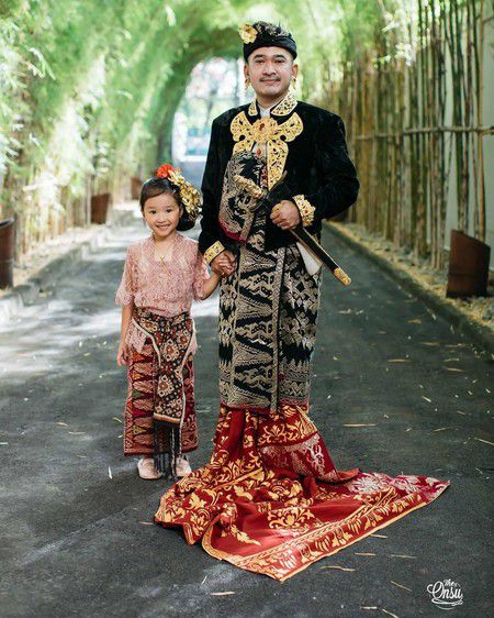 Model Baju Kebaya Anak Perempuan Terbaru - Kebaya Bali