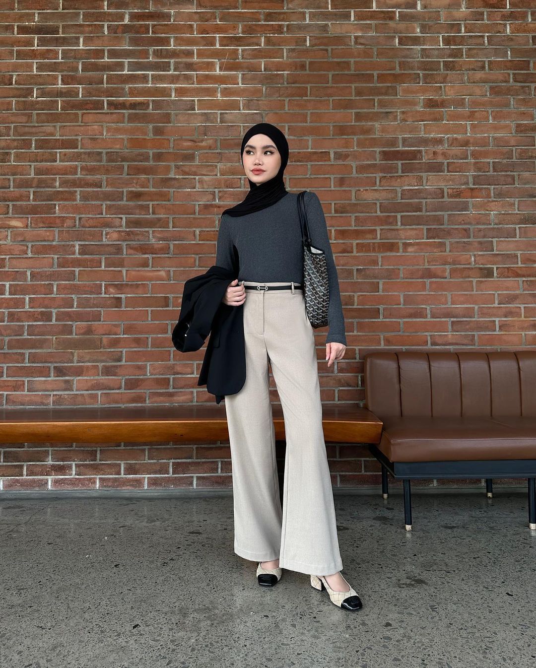 Inspirasi Outfit Elegan Ala Selebgram Sashfir - Office Outfit