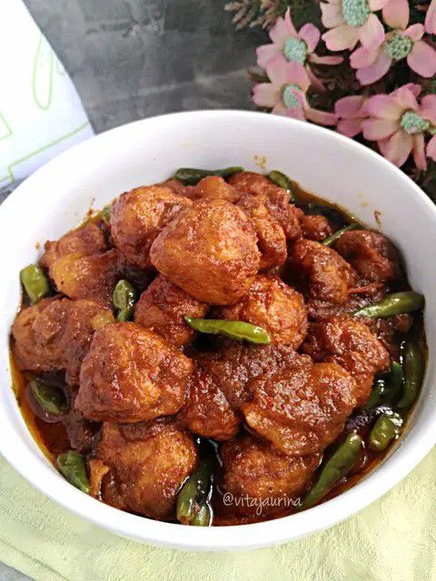 Resep Semur Bola Ayam Santan