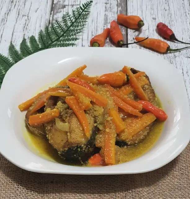 Resep Ikan Tenggiri Bumbu Kuning