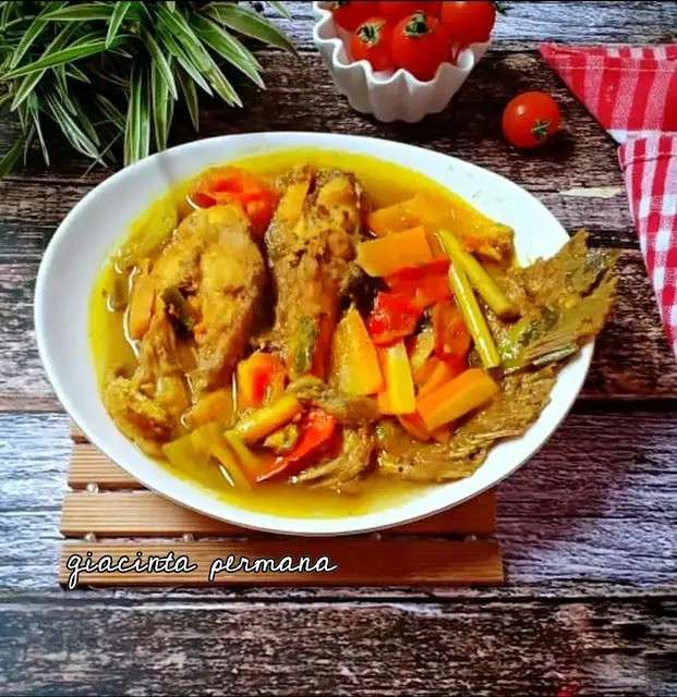 Resep Pesmol Ikan Gurame Bumbu Kuning