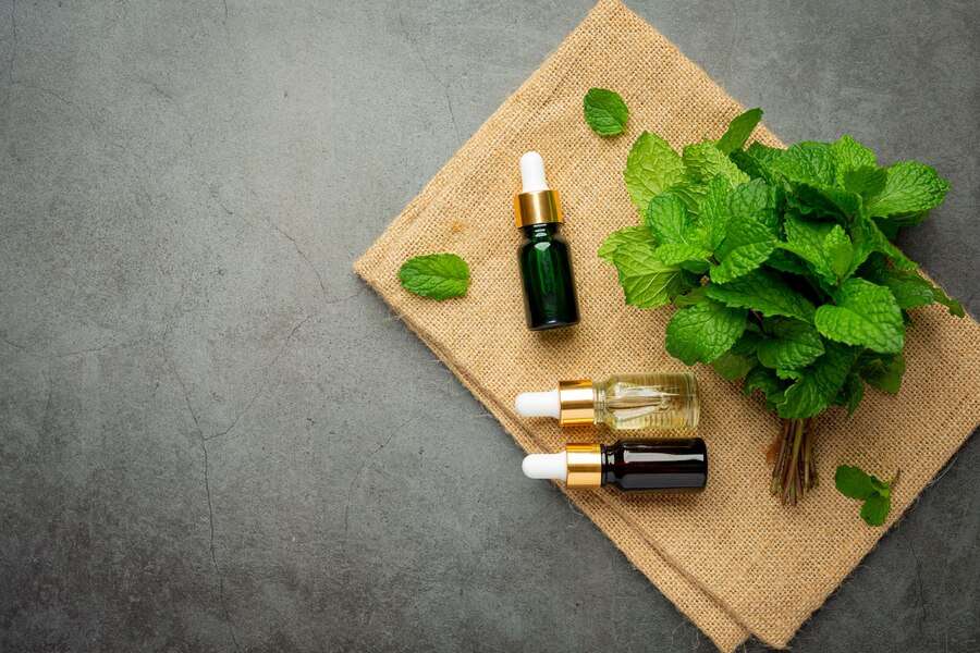 Ilustrasi Peppermint Oil