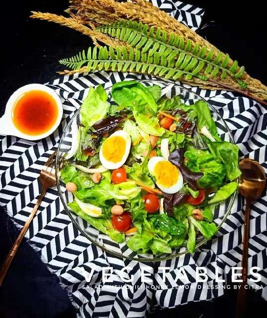 Cara Membuat Salad Sayur Chili Honey Lemon Dressing