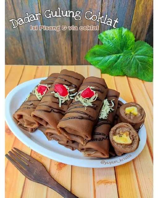 Resep Dadar Gulung Coklat Isi Pisang