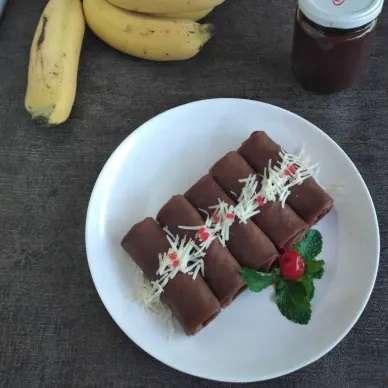 Resep Dadar Gulung Coklat Isi Pisang