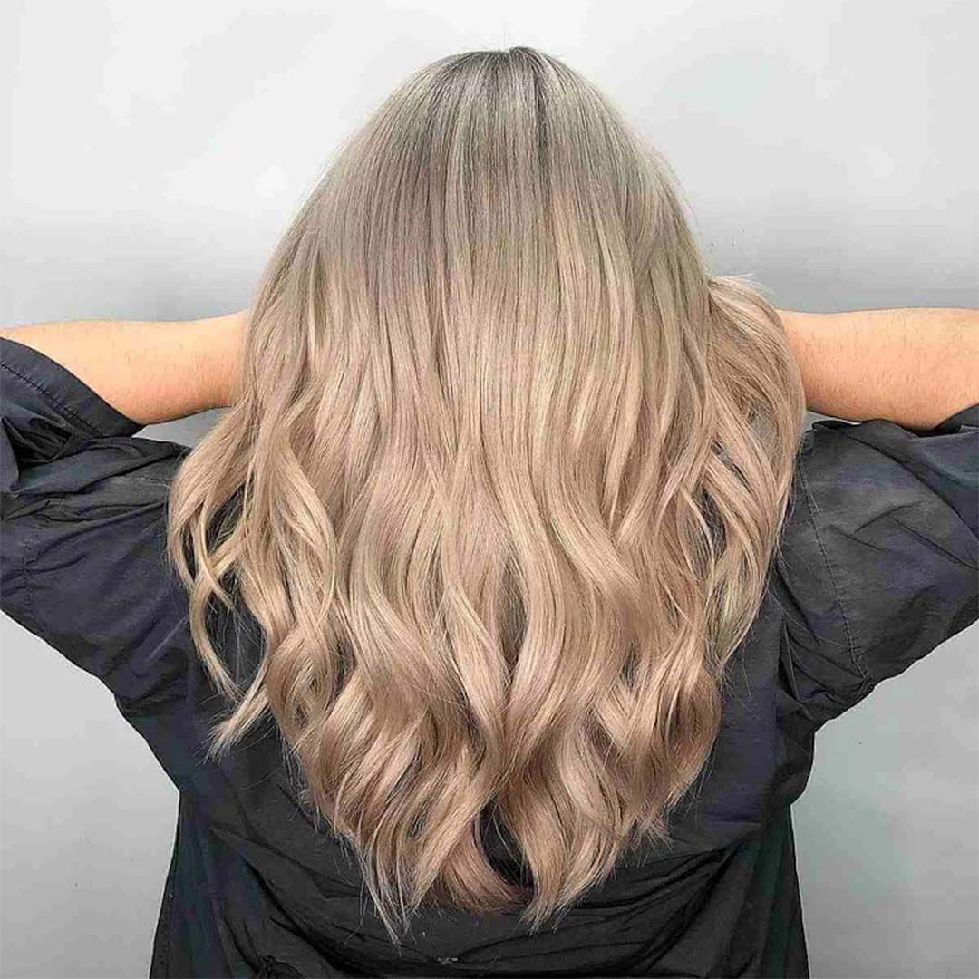 Tren Warna Rambut Wanita 2024 - Ash Blonde