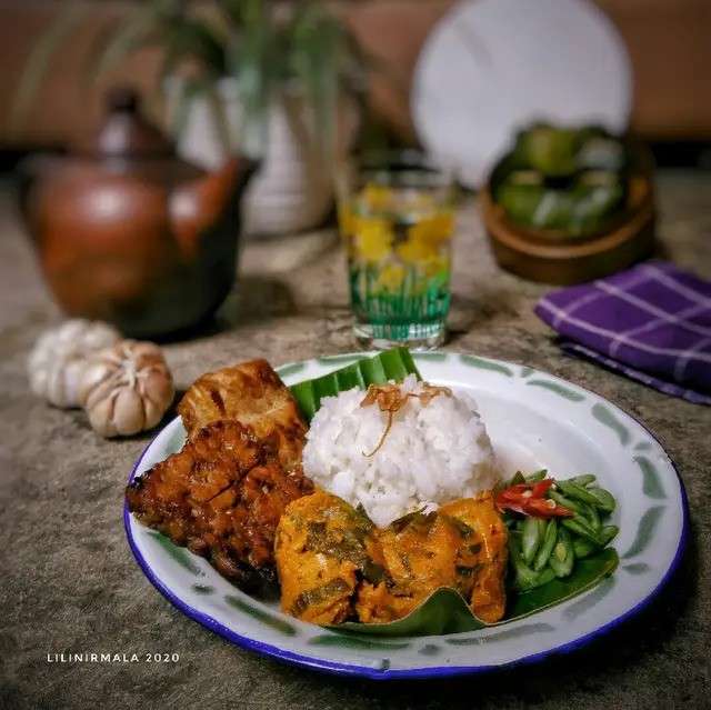 Resep Pepes Ayam Sunda Bumbu Rujak