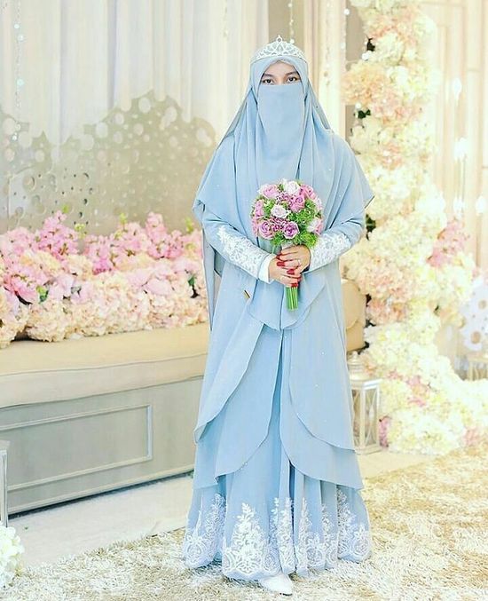 Pengantin Bercadar Modern - Gaun Two-Piece dengan Cadar Veil