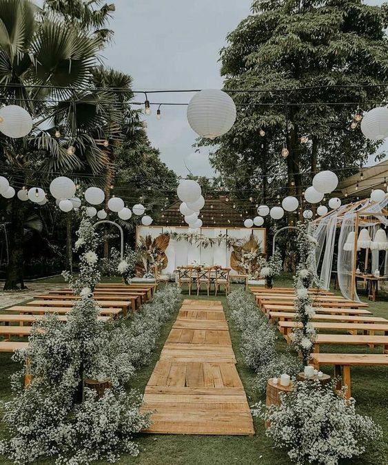 Dekorasi Wedding Outdoor