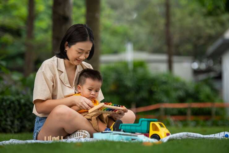 Aktivitas Meningkatkan Bonding Ibu dan Anak Laki-Laki